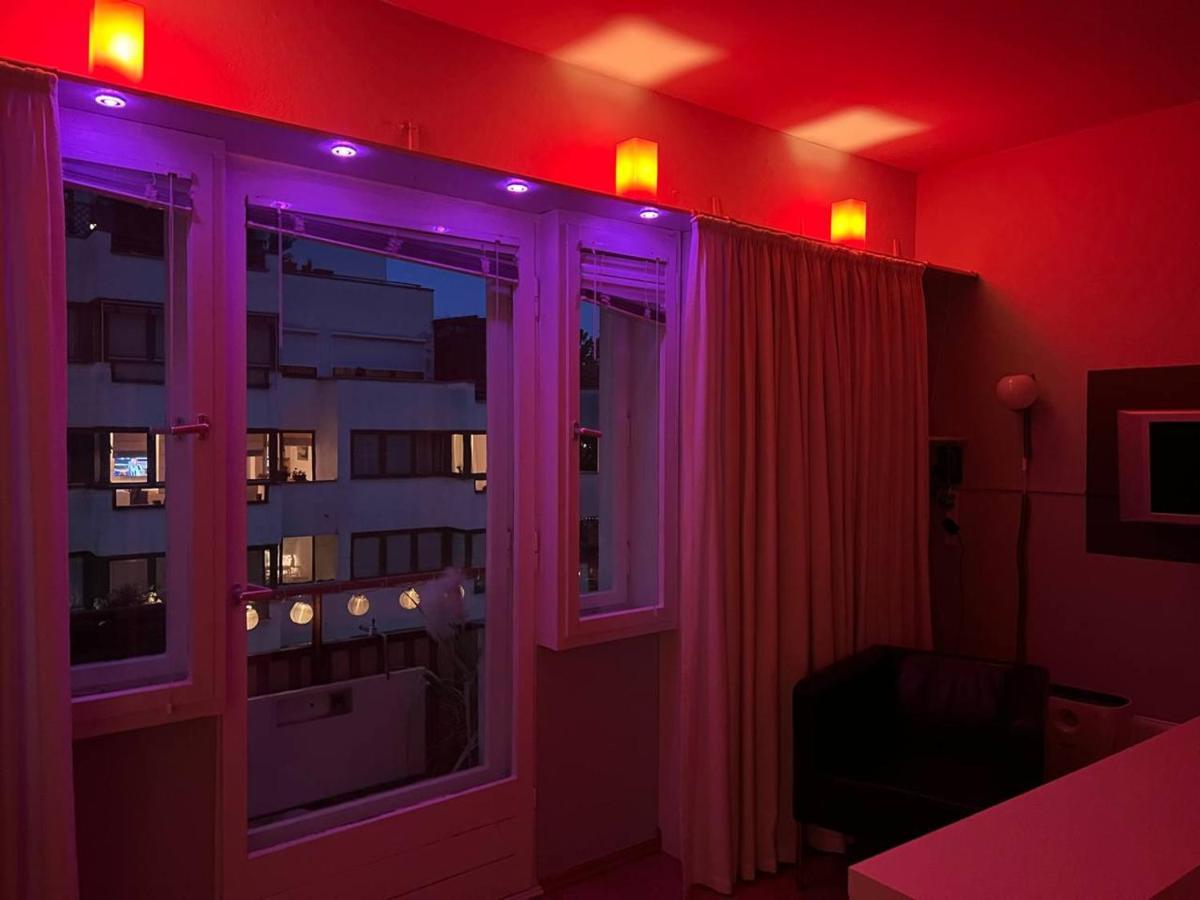 Cozy Modern Apartment With Small Balcony In The Heart Of ברלין מראה חיצוני תמונה