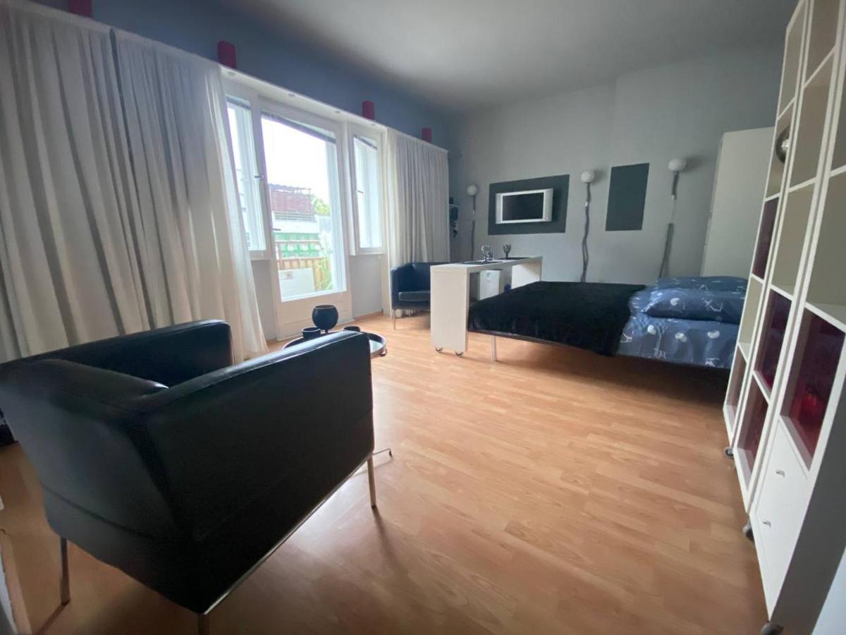 Cozy Modern Apartment With Small Balcony In The Heart Of ברלין מראה חיצוני תמונה